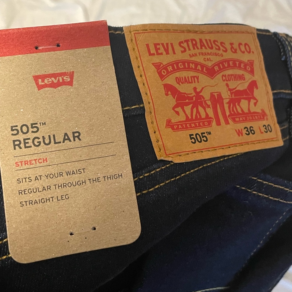 NWT Men’s Levi’s 505 Regular Jeans size 36x30